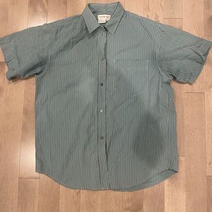 Brand: Calvin Klein. Size: M. Color: Blue.